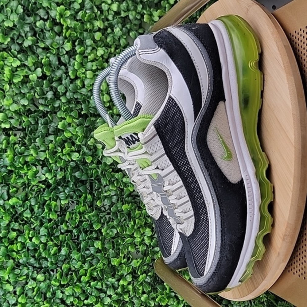 Nike Air Max 97 Running Sneaker Shoe Pure Platinum/Volt Size  7youth/8.5 Womens